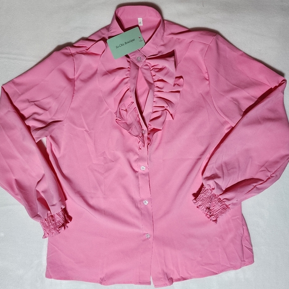 So chic boutique Button-Front Long-Sleeve Silk Blouse - Picture 3 of 15